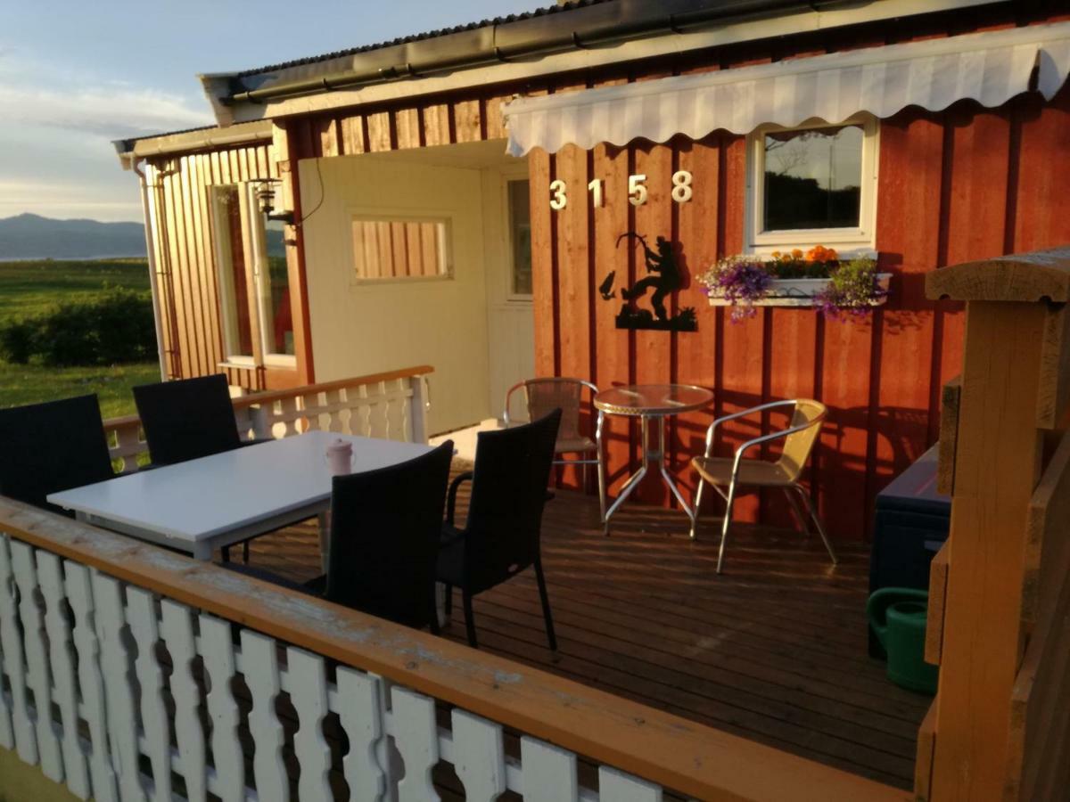 Midnattsolveien 3158,Sommarhusstrand Laukvik Lofoten Norway Eksteriør billede